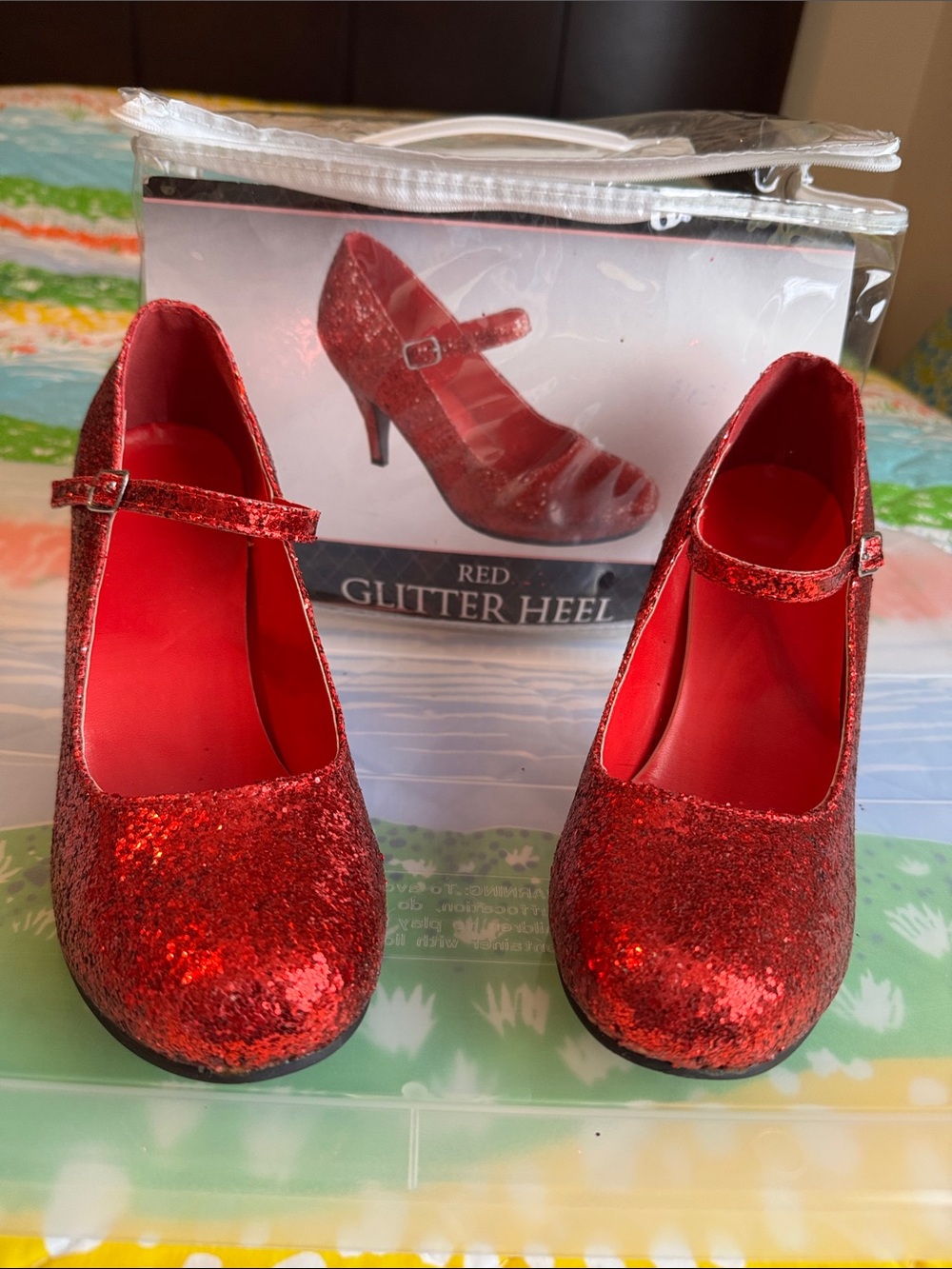 Glitter Red Mary Jane, Ruby Red Slippers, Wizard of Oz, Dorothy Gale Shoes, Heel